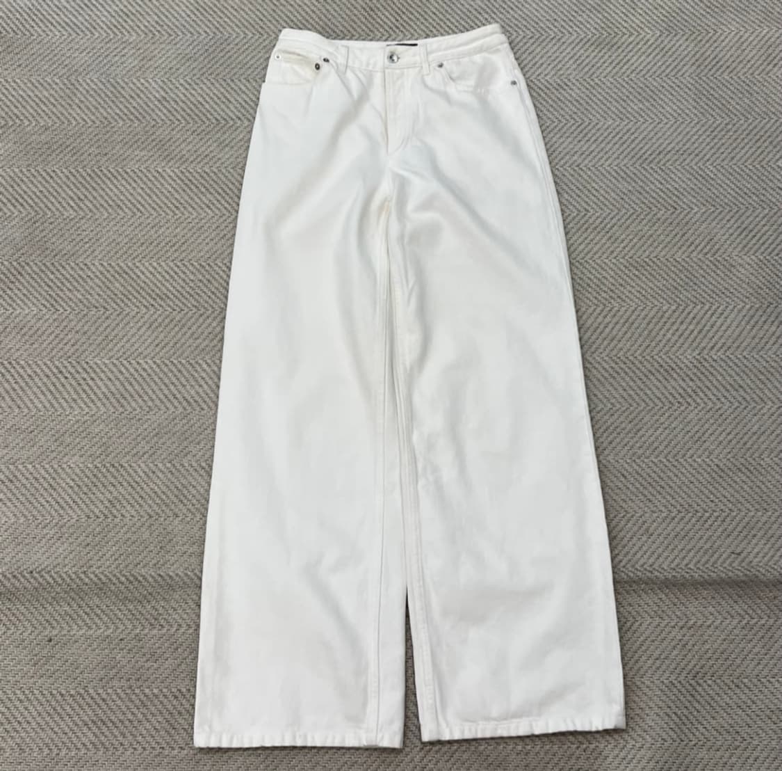 아페쎄 버튼플라이 화이트 데님 26사이즈 상품이미지1