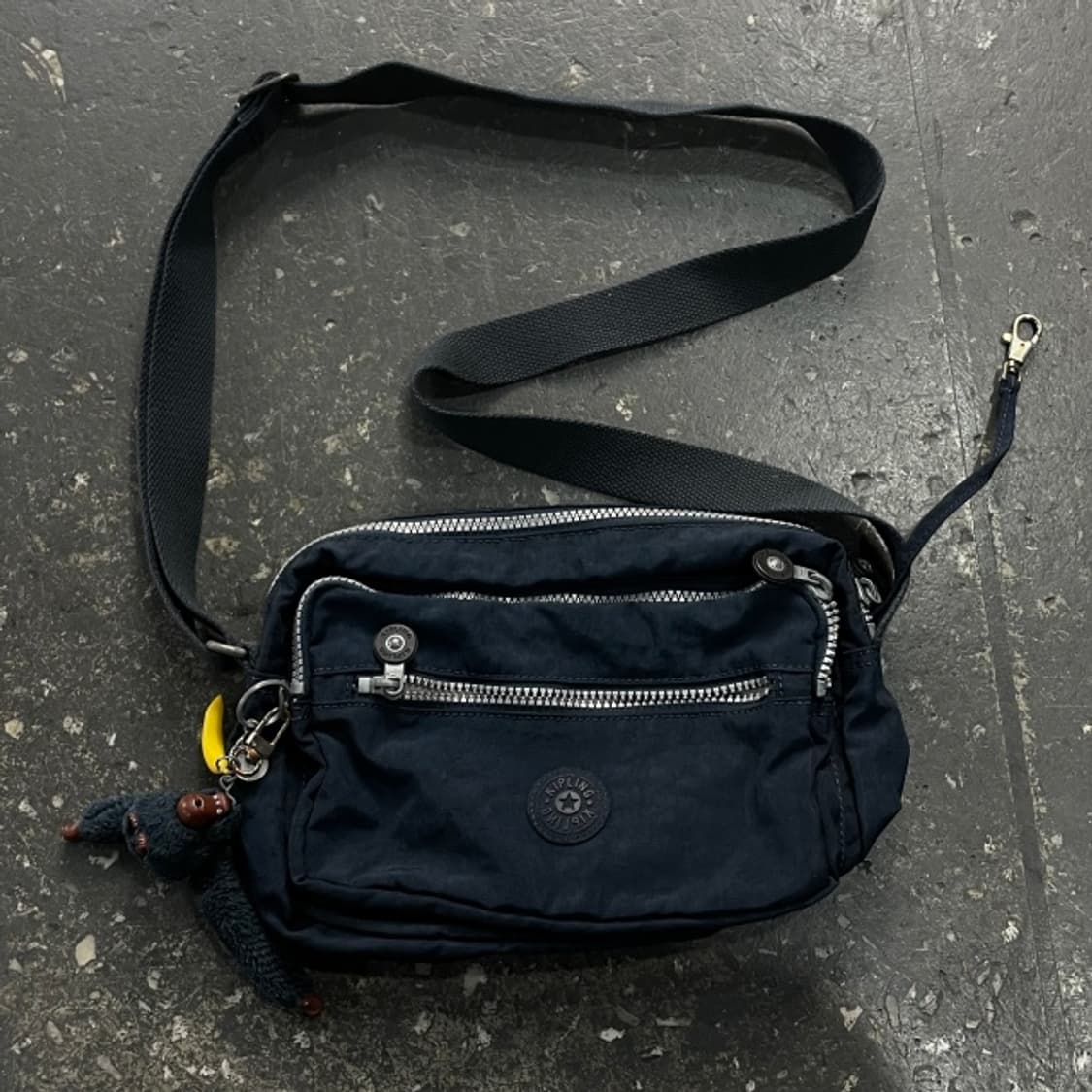 키플링 크로스백  상품이미지1