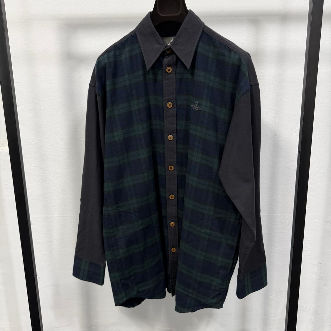 비비안웨스트우드 디테일드 체크 플란넬 포켓 빅 클래식 셔츠  상품이미지1