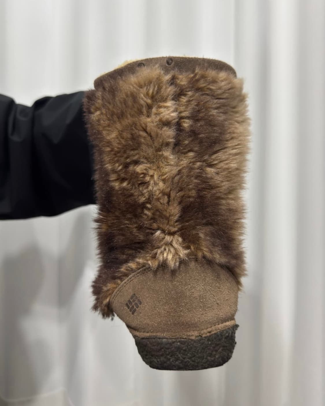 컬럼비아 퍼 어그부츠 갸루 털 초코 상품이미지4