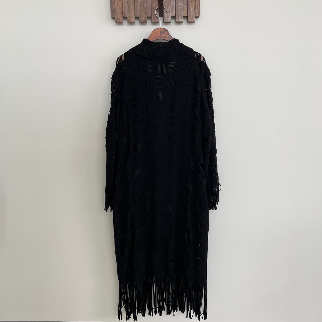 파스칼 레이저 커팅 프린지 롱 코트 상품이미지2