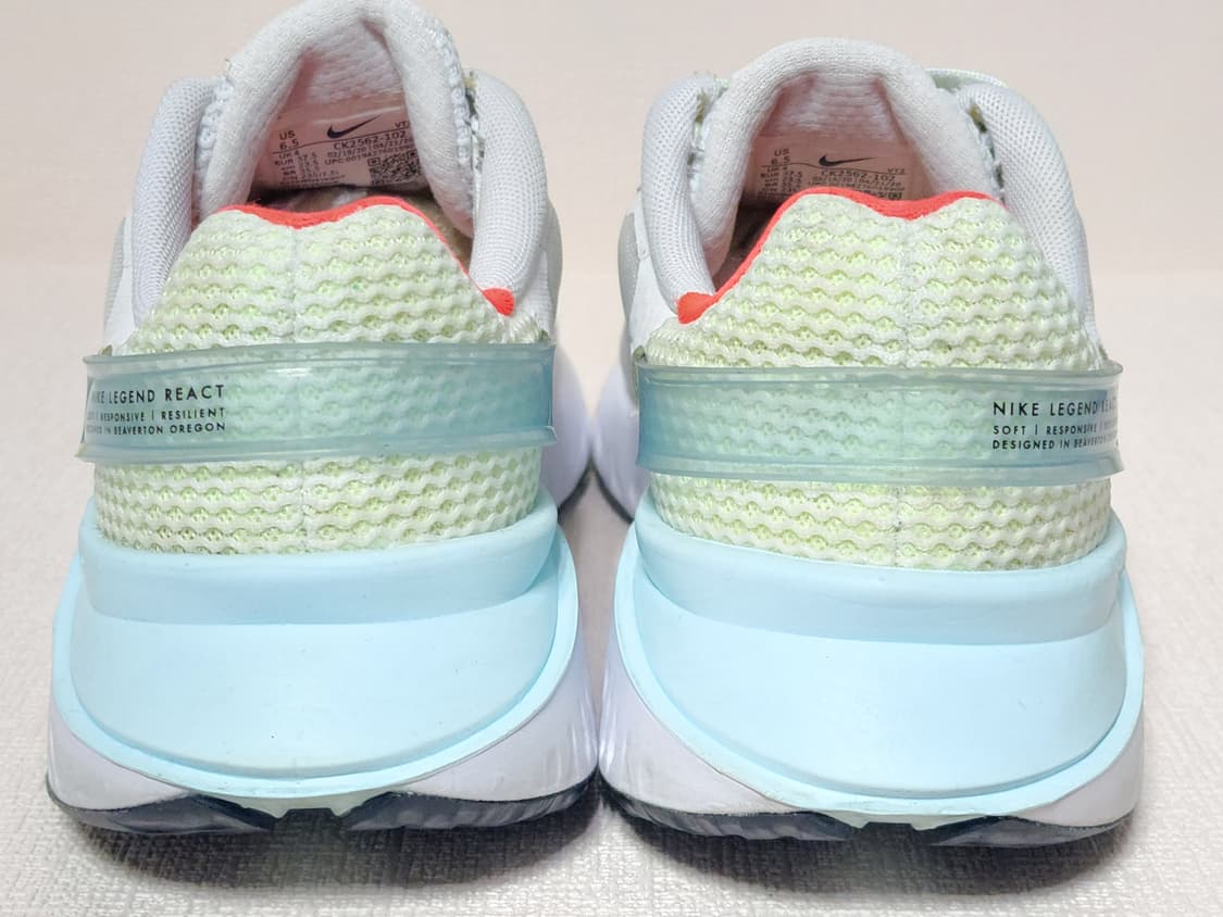 나이키 리액트 레전드 여성 운동화 민트/핑크 235mm 상태좋음 상품이미지4