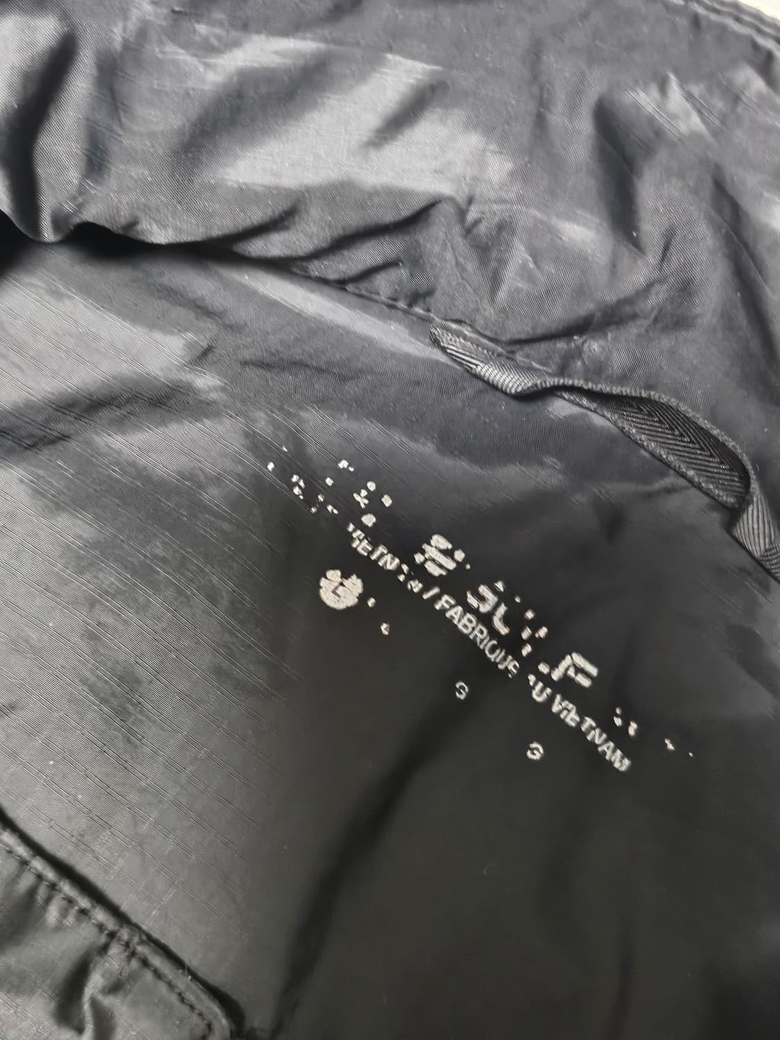 10s 나이키 스우시로고 블랙 경량 바람막이 L 상품이미지4