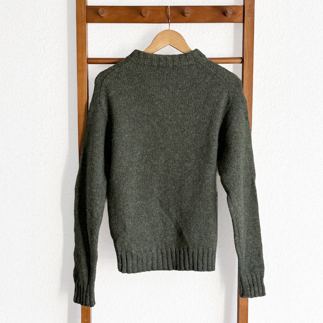 우드 버튼 헨리넥 니트 상품이미지8