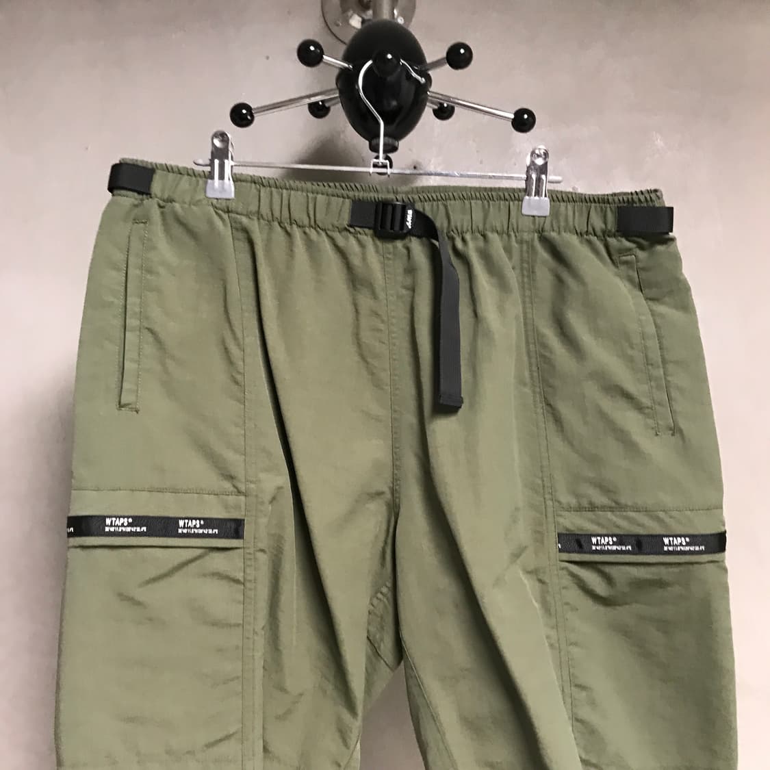 더블탭스 카키 반바지 33 상품이미지2