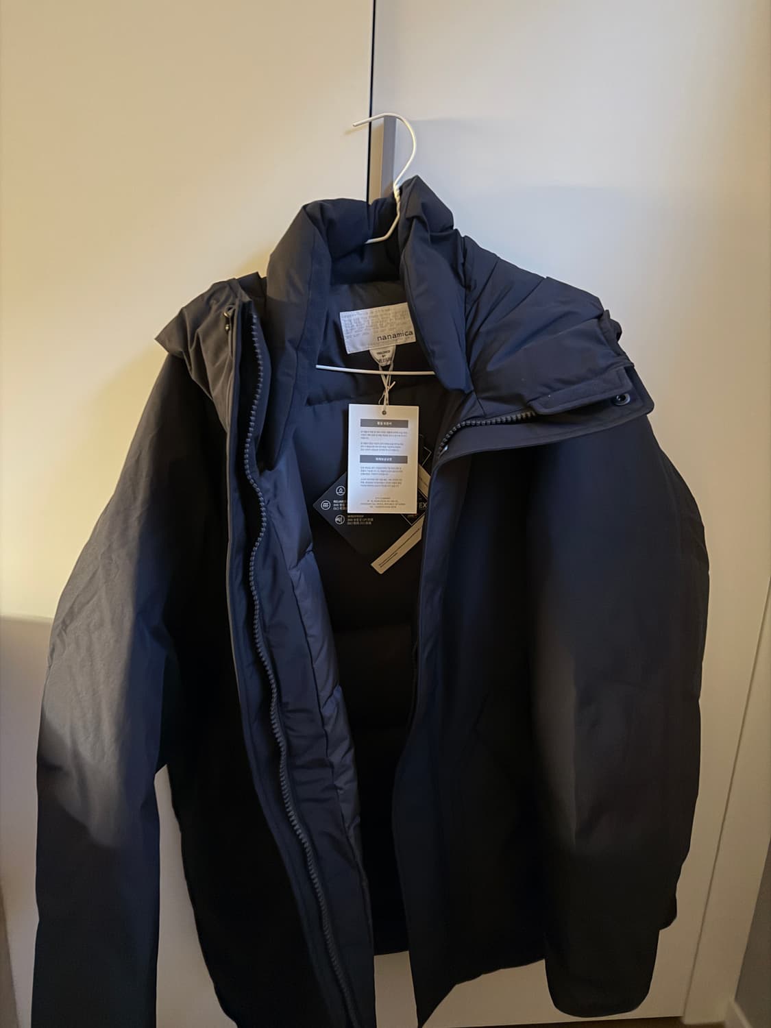 나나미카 고어텍스 다운 코트 새상품 미디움 상품이미지2