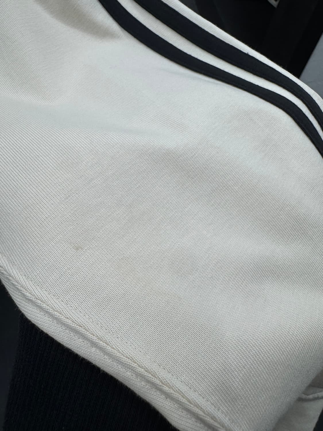 아디다스 파이어버드 아이보리 롱슬리브 상품이미지8