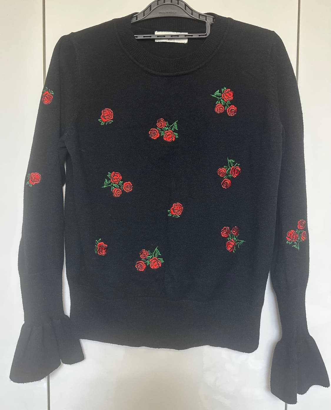 산드로 울캐시미어장미 자수 니트 상품이미지2