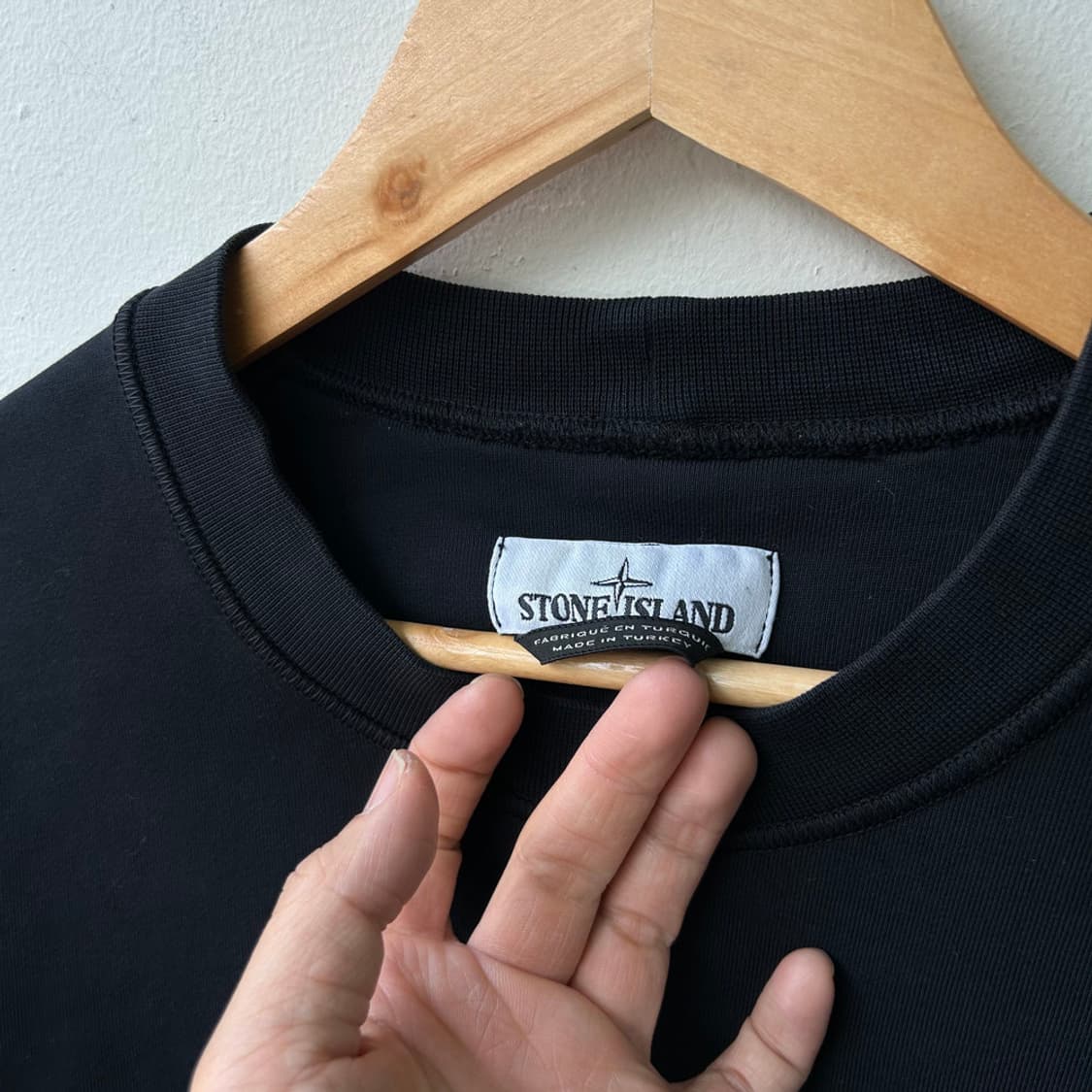 16446 - 스톤아일랜드 블랙 와펜 맨투맨  상품이미지4