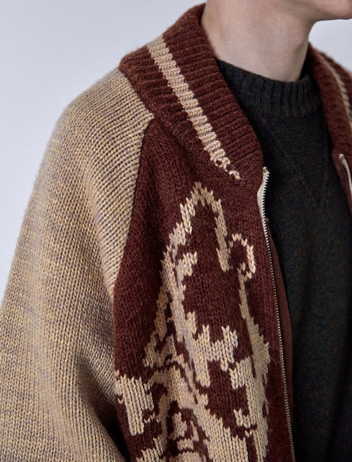 오가프 울프 코위찬 니트집업2사이즈 상품이미지3