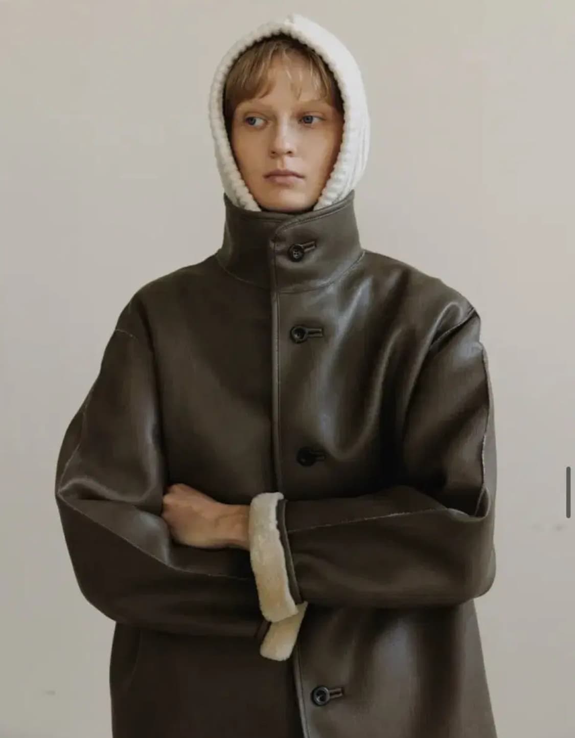 모이아 리버시블 무스탕 reversible fur coat (taupe) 상품이미지2