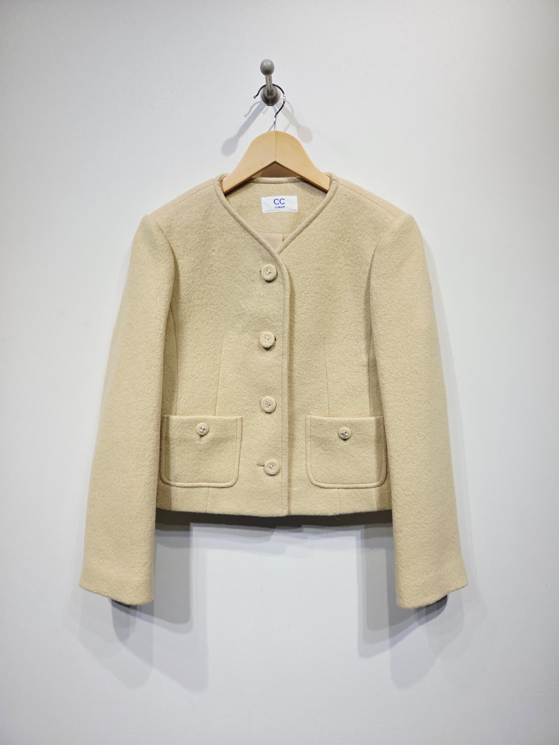 CC collect(씨씨콜렉트) 알파카 울 크롭 노카라 자켓 상품이미지2