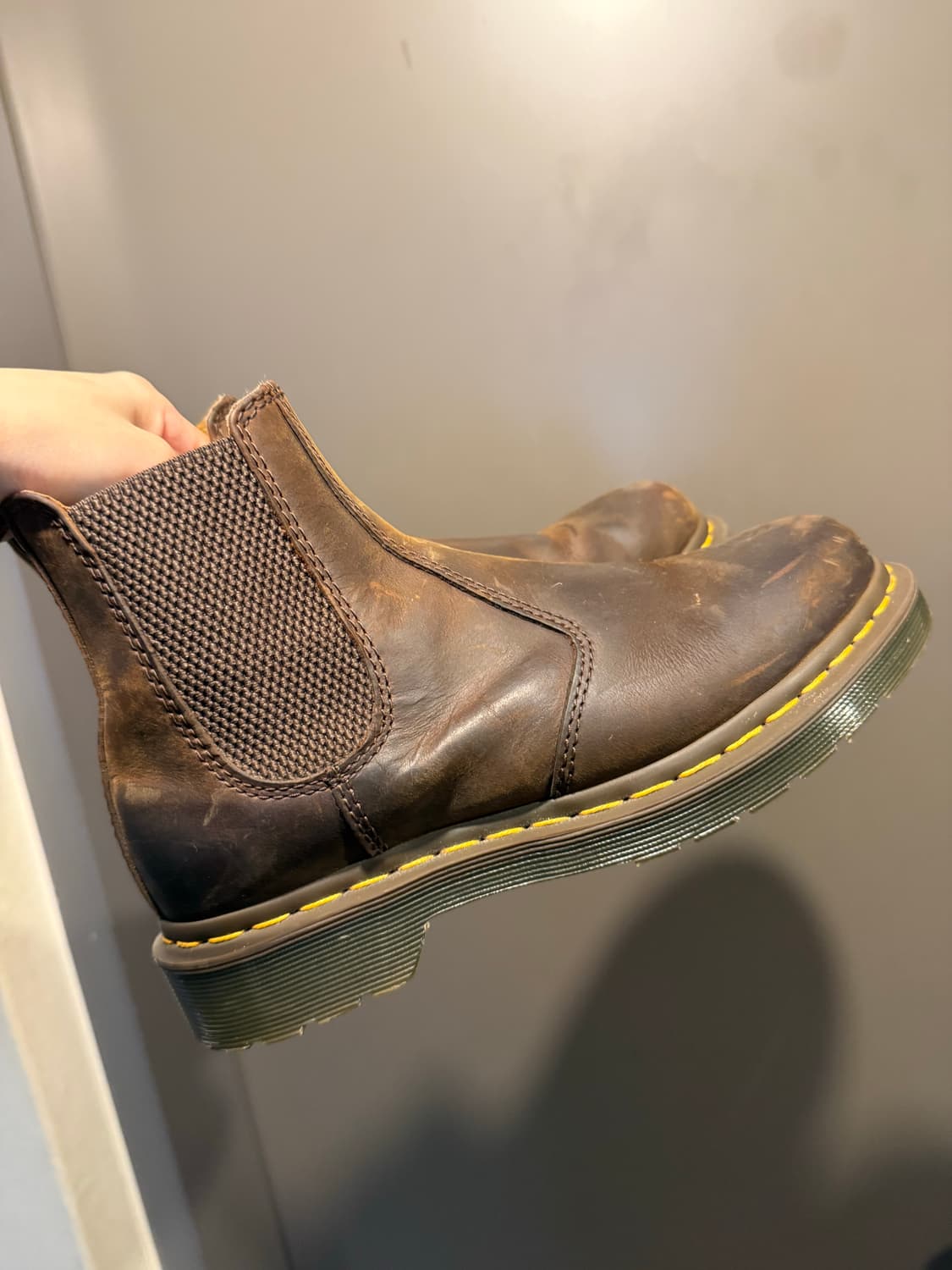 닥터마틴 첼시부츠 크레이지호스 다크브라운 상품이미지4