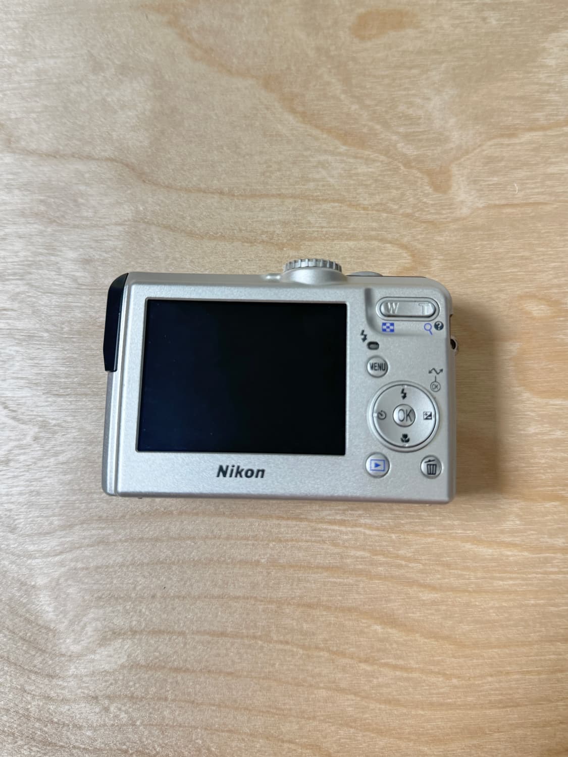 니콘 쿨픽스 p1 (coolpix p1) 상품이미지2