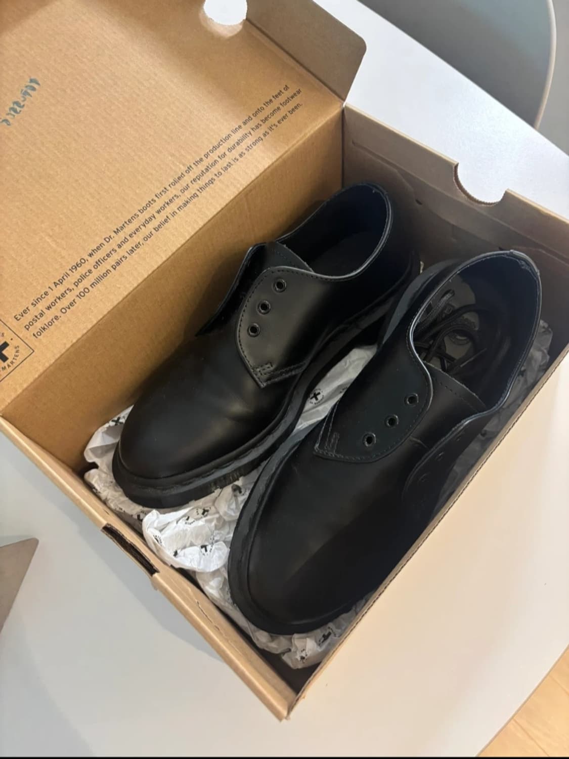 댝터마틴 1461 모노 스무스 240 상품이미지1