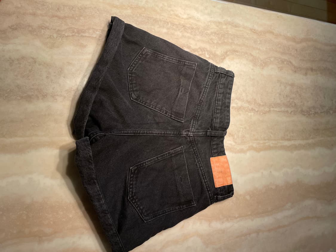 ZARA 자라 블랙 데님 숏팬츠 흑청 반바지 상품이미지5