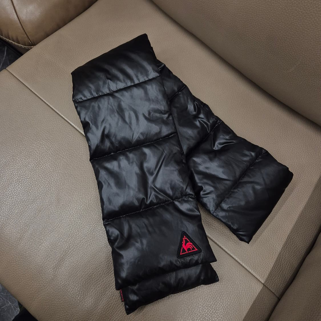 르꼬끄 블랙 패딩 머플러 상품이미지1