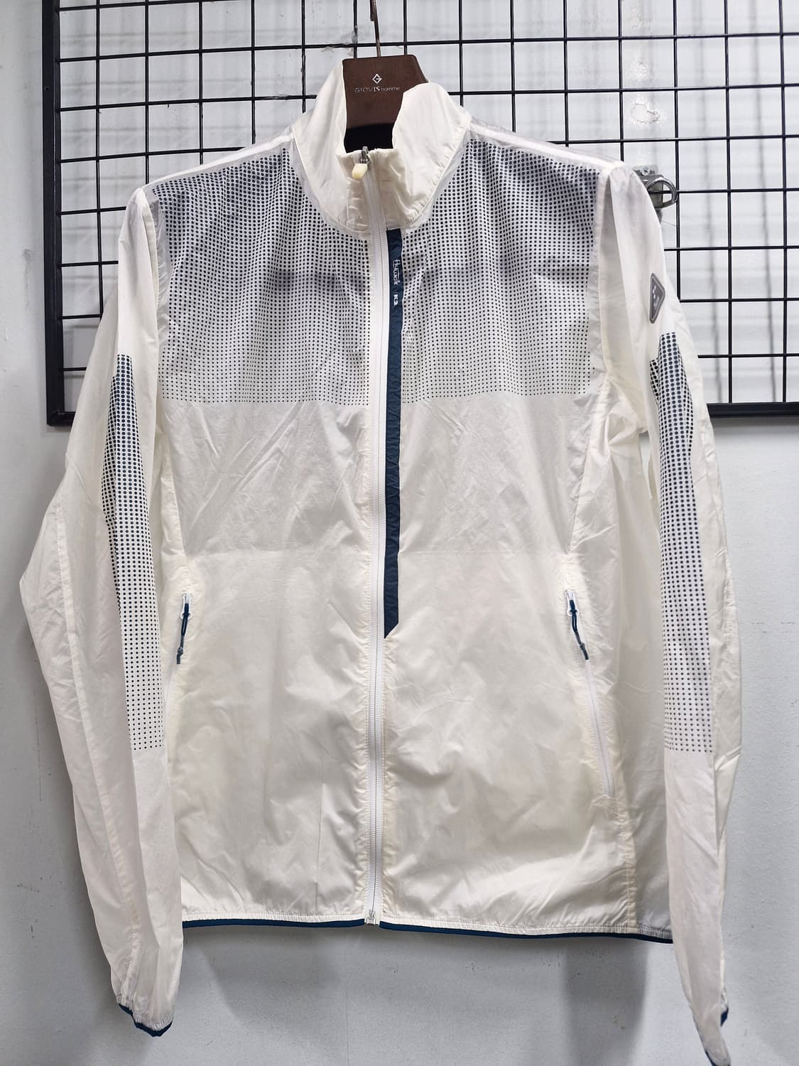 105XL K2 플라이워크 바람막이 자켓. 상품이미지1