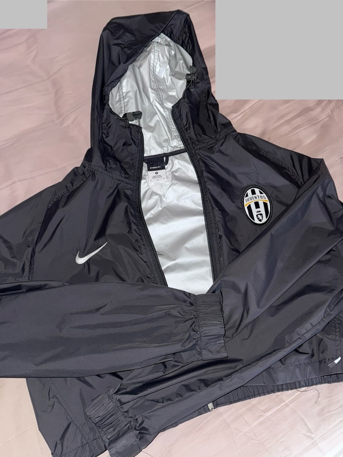 빈티지 나이키 유벤투스 스톰핏 크롭 자켓 상품이미지1