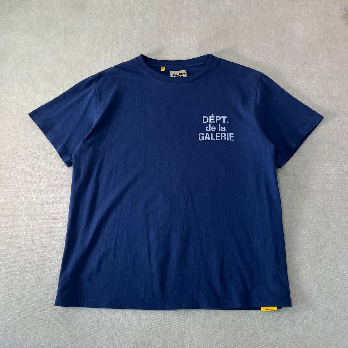 105 갤러리 디파트먼트 프렌치 네이비 반팔 티셔츠 상품이미지2
