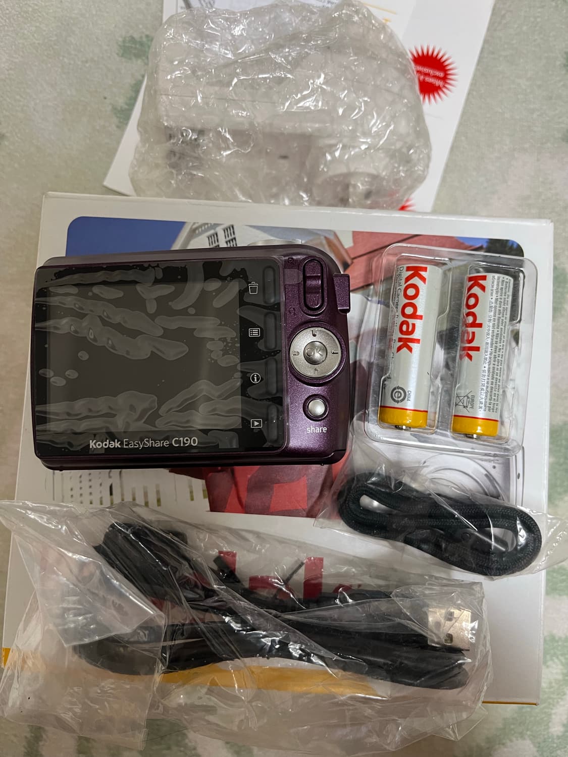 (새제품 ) 코닥 c190 레어 보라 빈티지 디카 카메라 상품이미지2