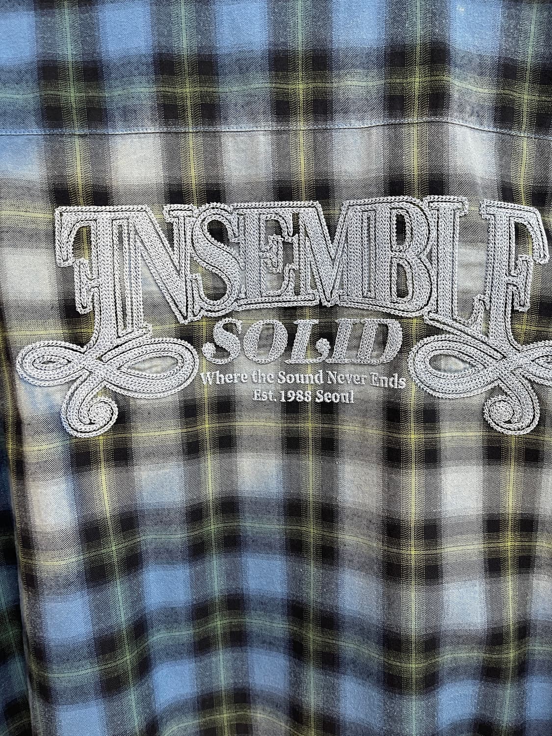 25새상품 솔리드옴므 블루 그라데이션 다잉 체크 셔츠 상품이미지4