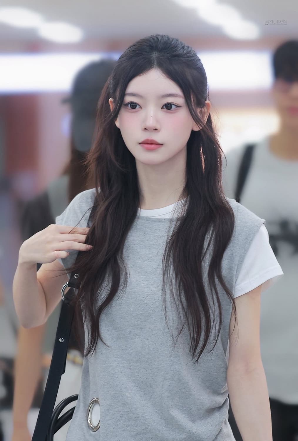 온스카 EYELET LOOSE SLEEVELESS (MELANGE) 상품이미지2