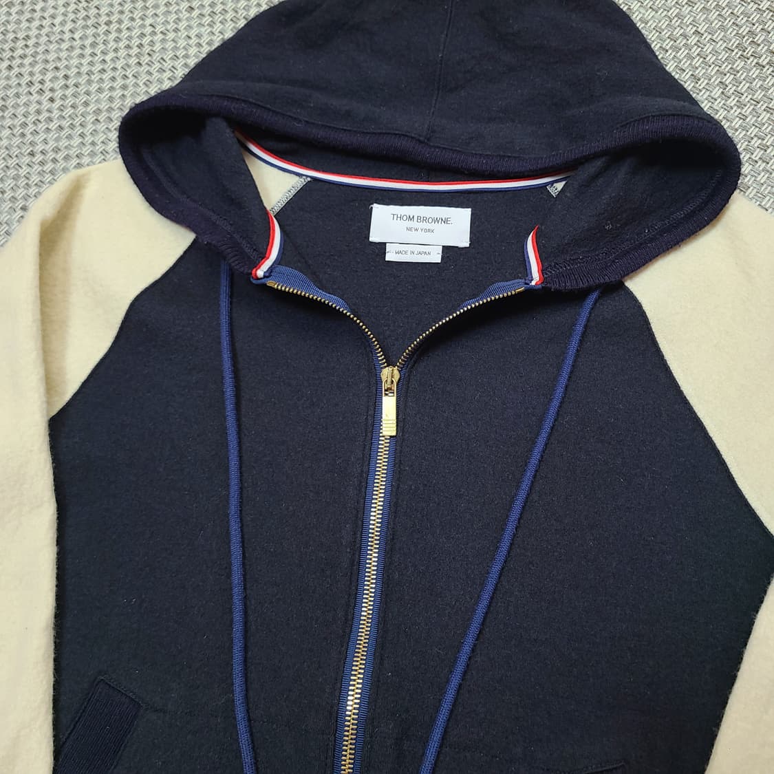 [4size] 톰브라운 울 사선 후드집업 상품이미지3