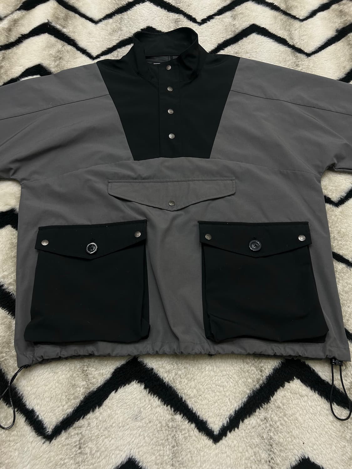 [M]마모트x유니폼브릿지 오버핏 아노락/블랙그레이 상품이미지3