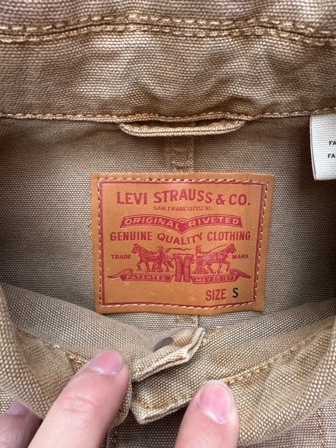 리바이스 베이지 워크 초어자켓  상품이미지3