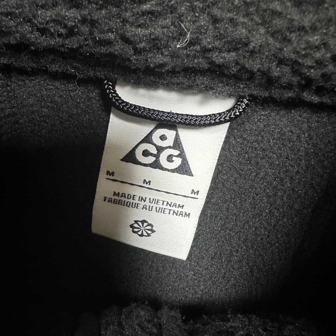 ✨ (바배) 나이키 ACG 플리스 악틱 울프 뽀글이 집업 상품이미지3