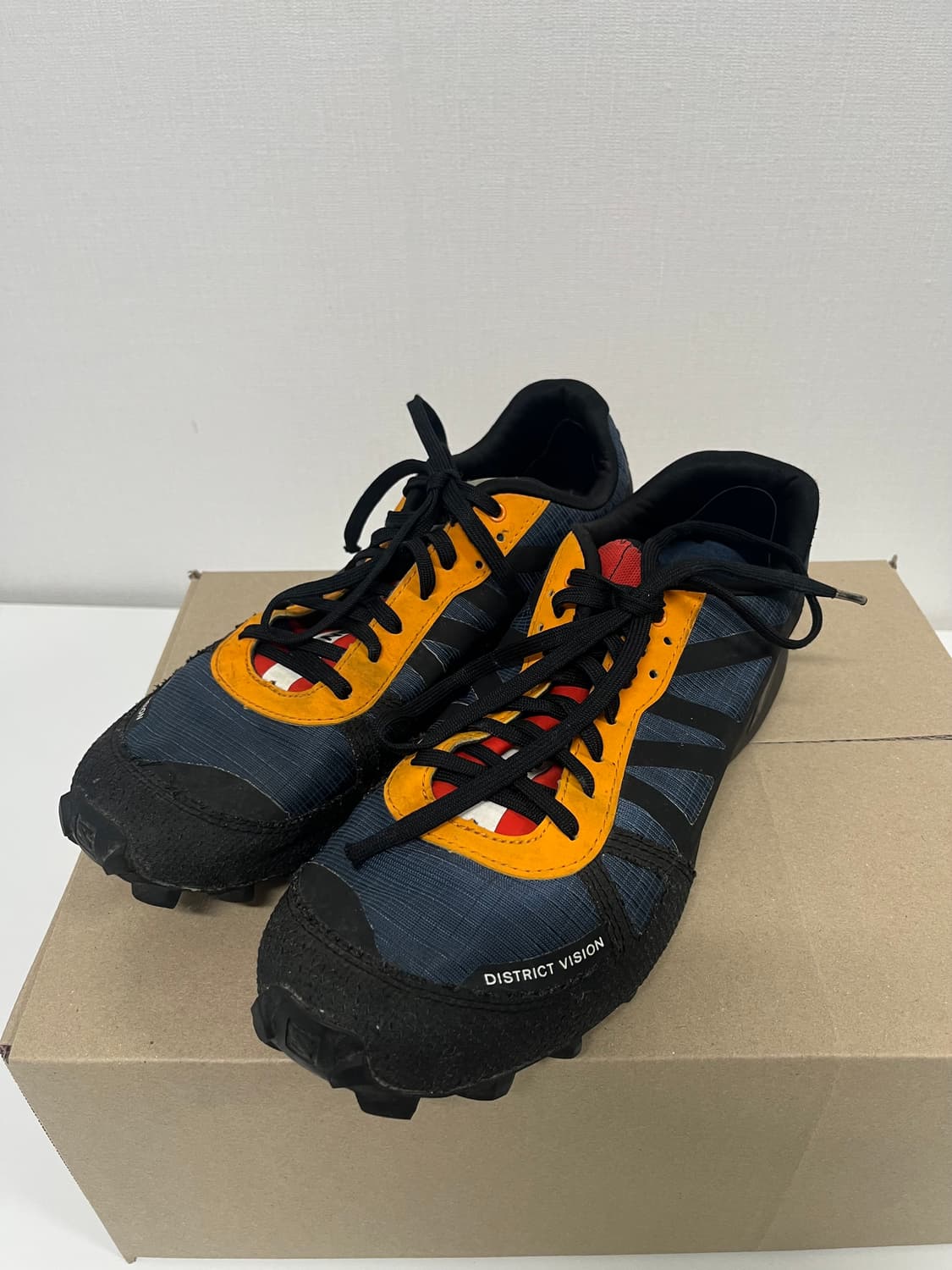 살로몬 x 디스트릭트 비전 마운틴 레이서 260 상품이미지2
