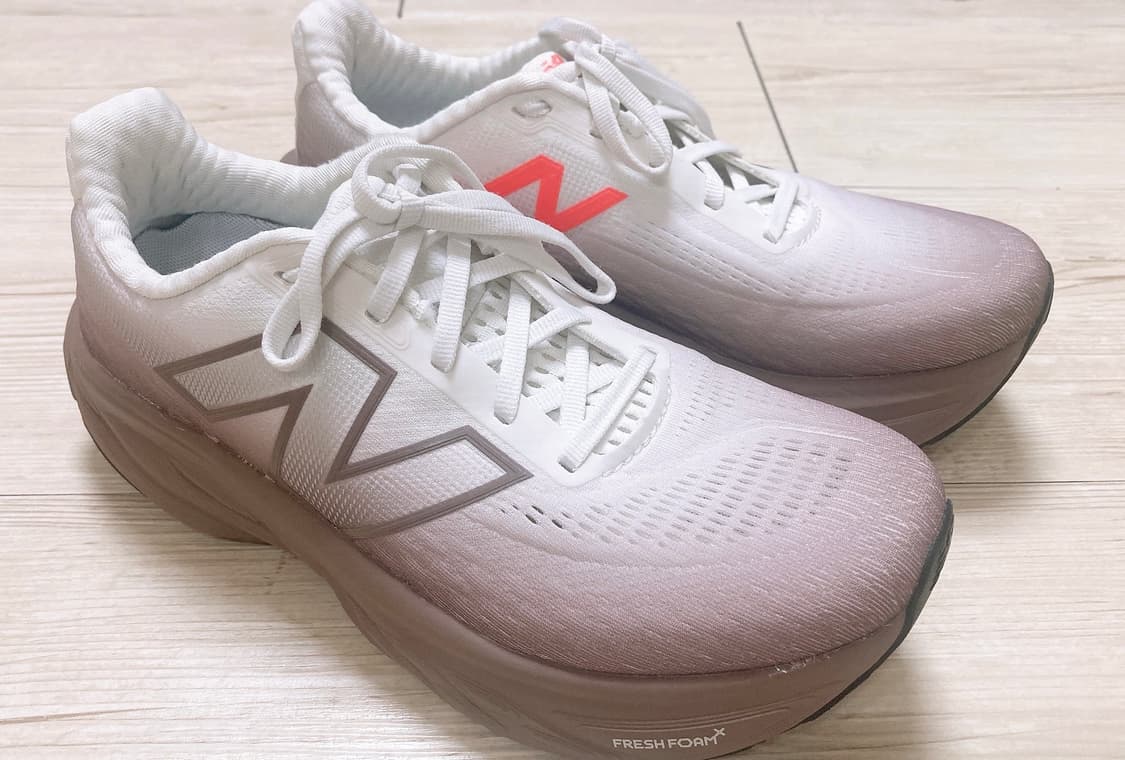 뉴발란스 프레시 폼 1080v14  ,245mm 상품이미지2