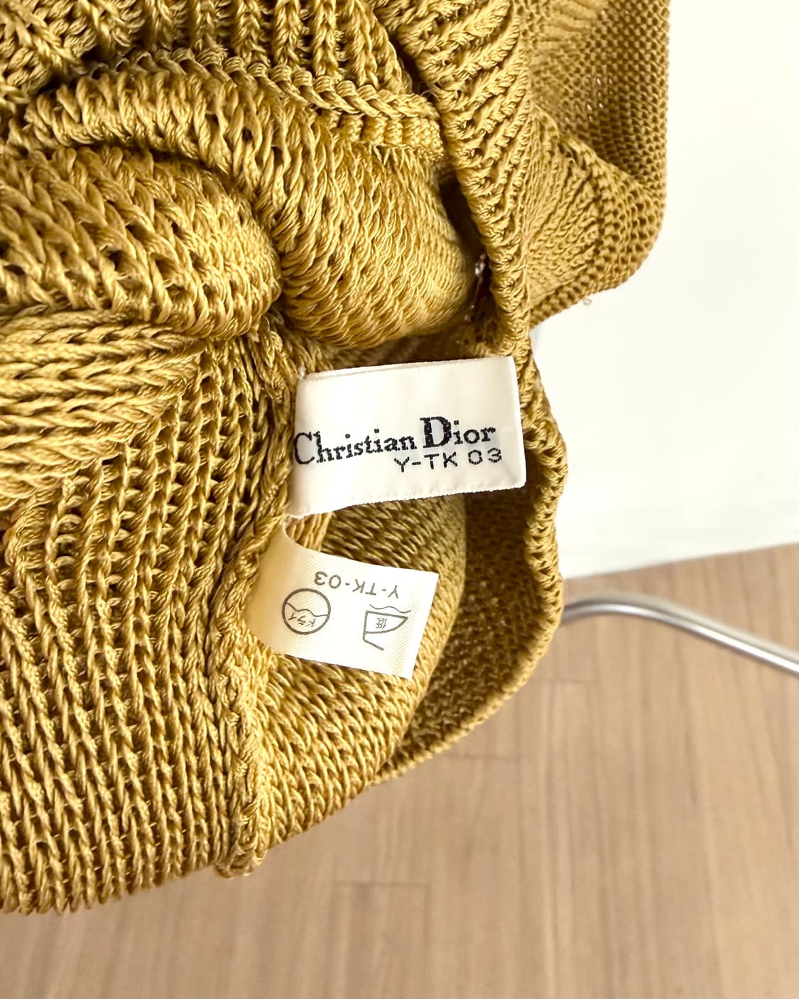 크리스찬 디올 골드 오픈 니트 라운드넥 탑 상품이미지8