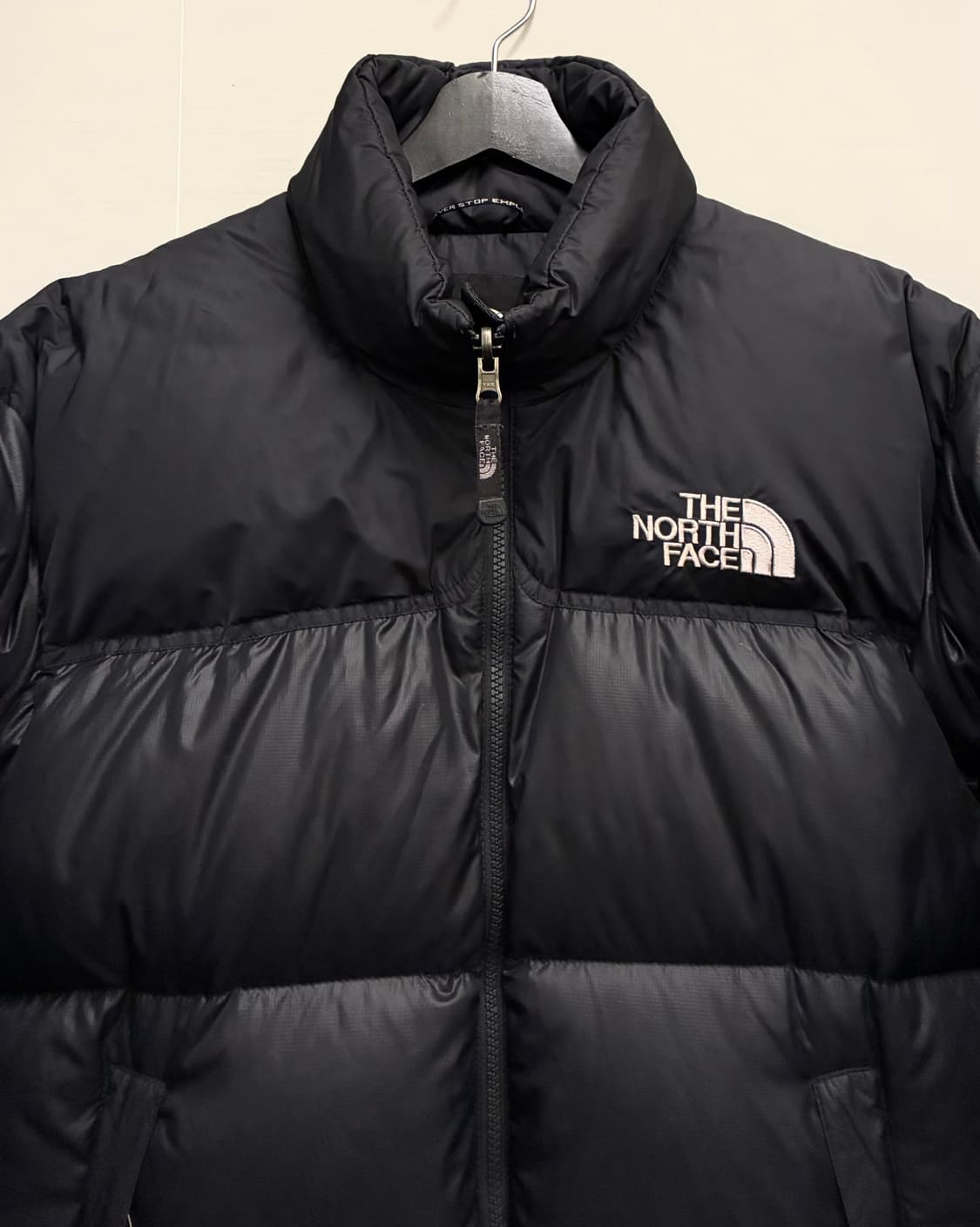 (M/100)노스페이스 1996 골드윈 레트로 눕시 700 패딩 블랙 상품이미지2