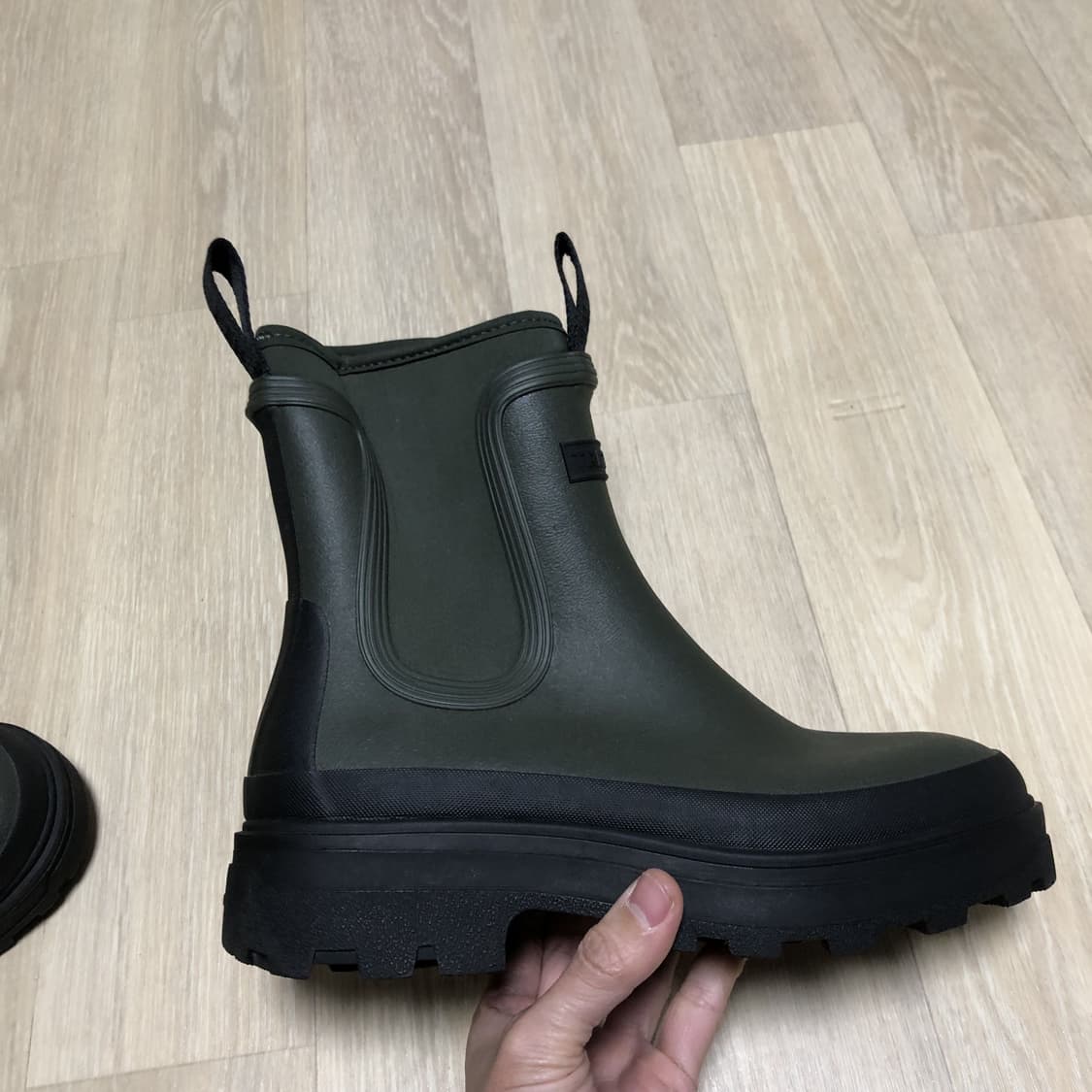 (245) 트레통 X 자라 Tretorn 룰레오 러버 레인 부츠 카키 상품이미지6