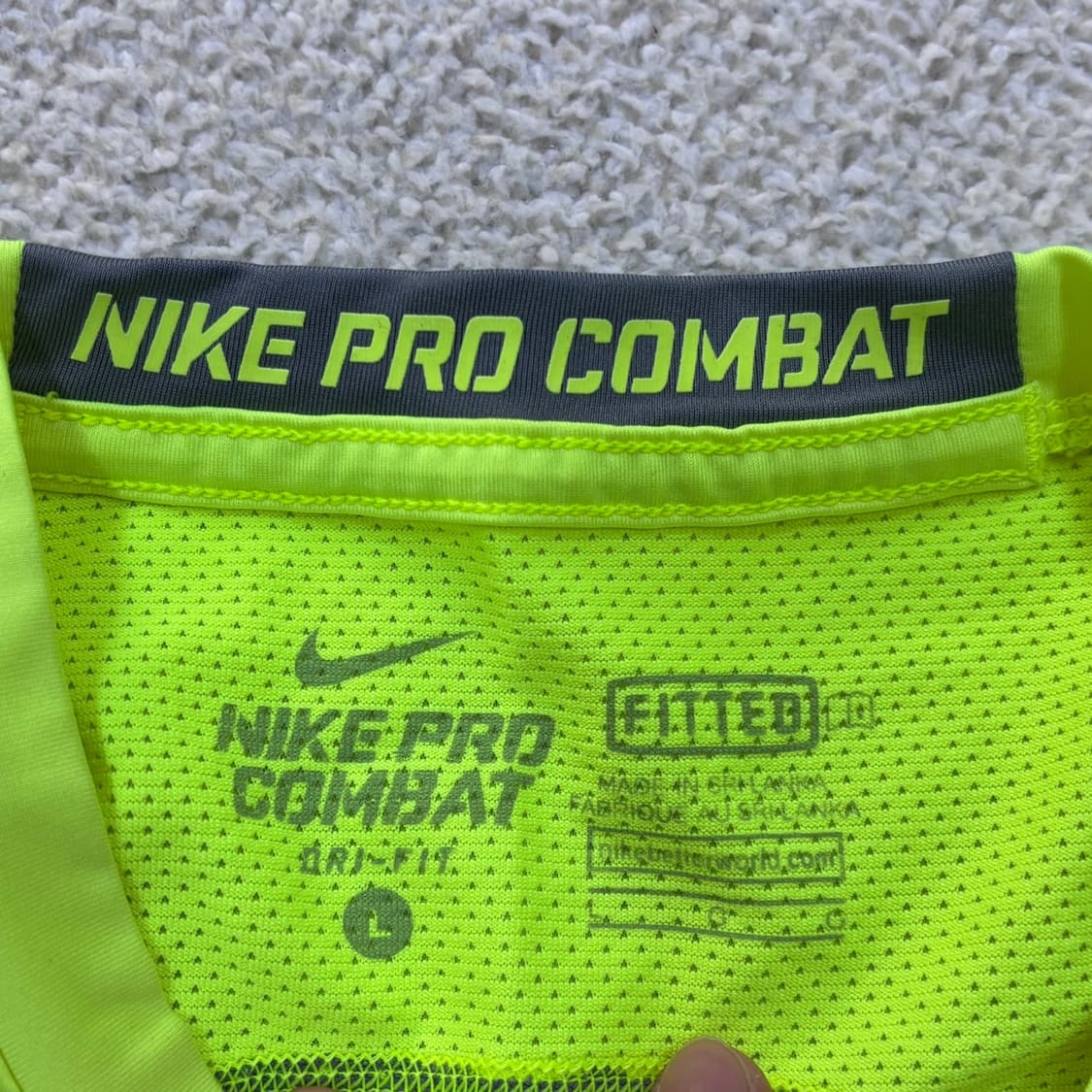 L 나이키 드라이핏 반팔 티셔츠 0409E 상품이미지3