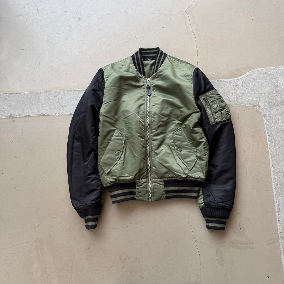 알파 인더스트리 플라이트 자켓 상품이미지2