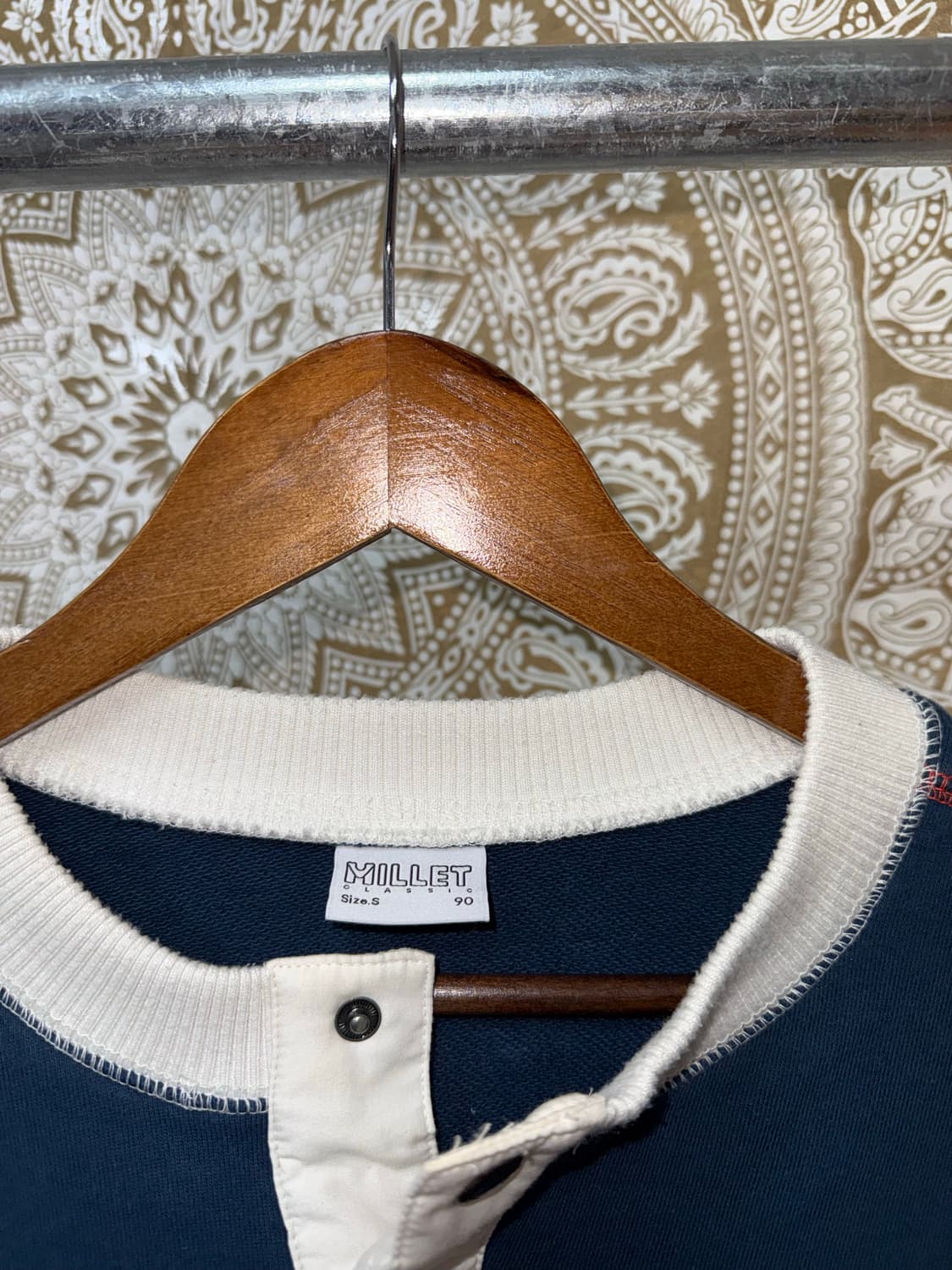 밀레 배색 스티치 포켓 맨투맨  상품이미지6