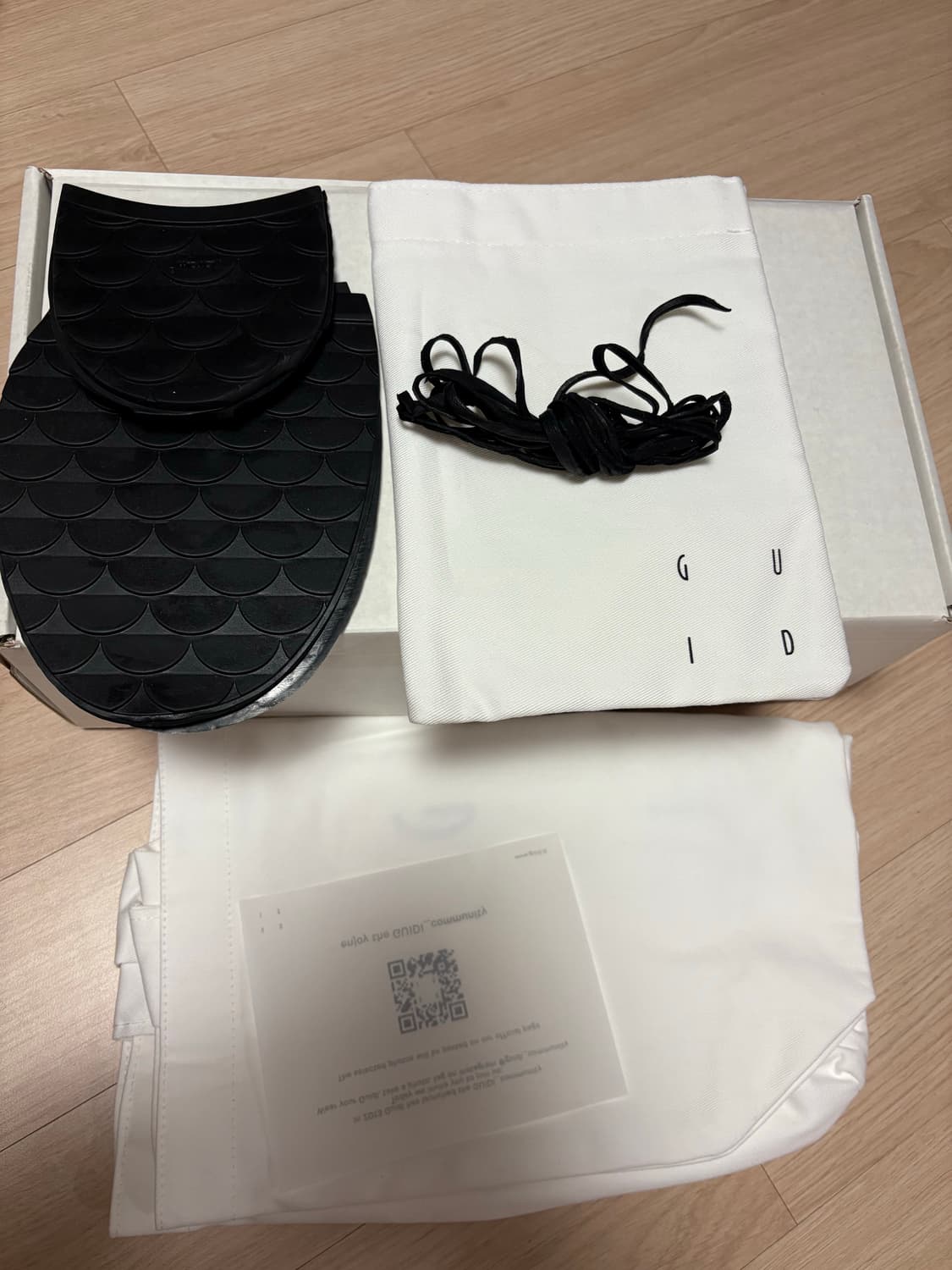 구이디 992 41.5사이즈 풀박 판매 상품이미지3