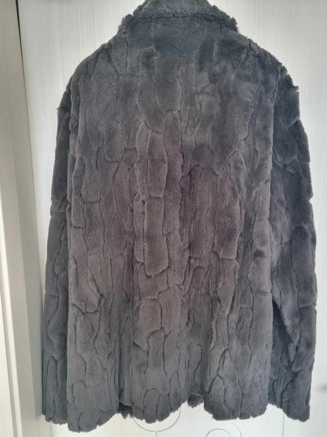 벤에시 퍼 자켓 VENECY VERDE FUR JACKET(3 size) 상품이미지3