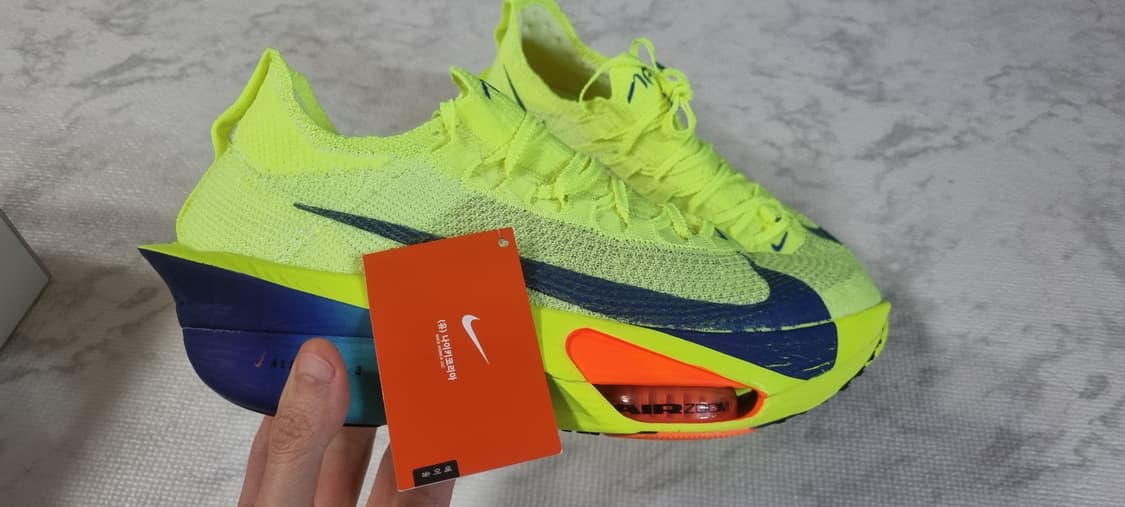 나이키 줌 알파 플라이 넥스트 % 3 볼트 285 상품이미지4