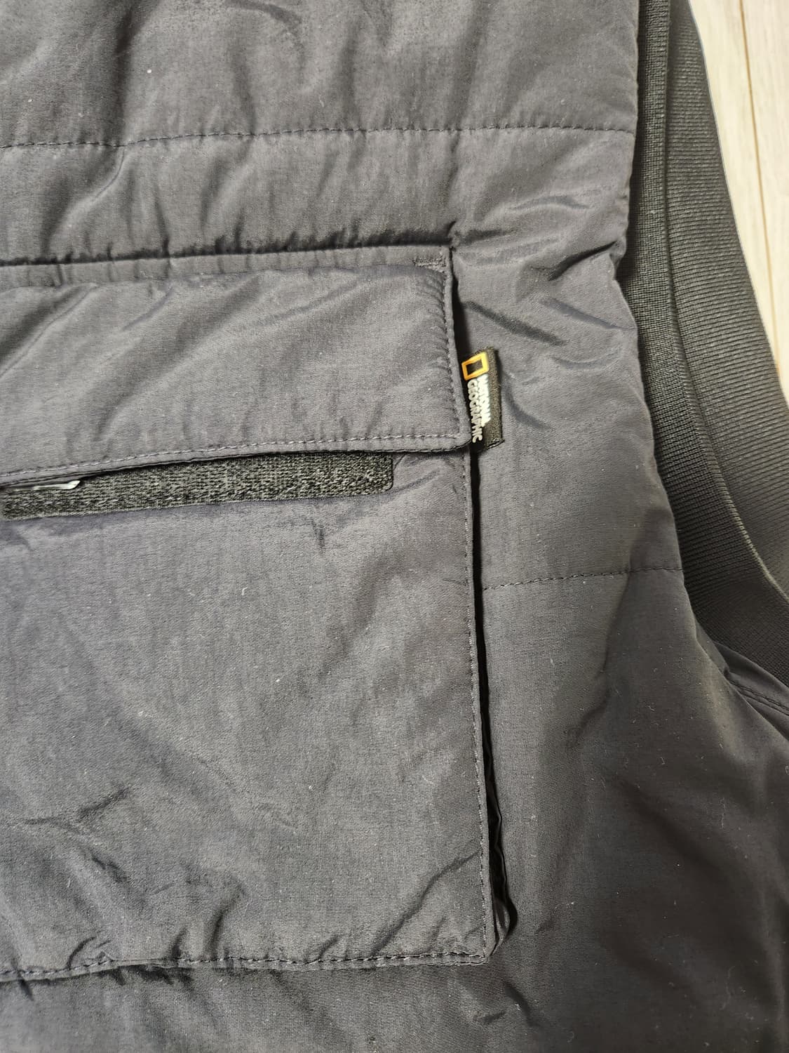 내셔널지오그래픽 아레올라 포켓 패딩 베스트 사이즈105 xl

사용감 외 상품이미지4