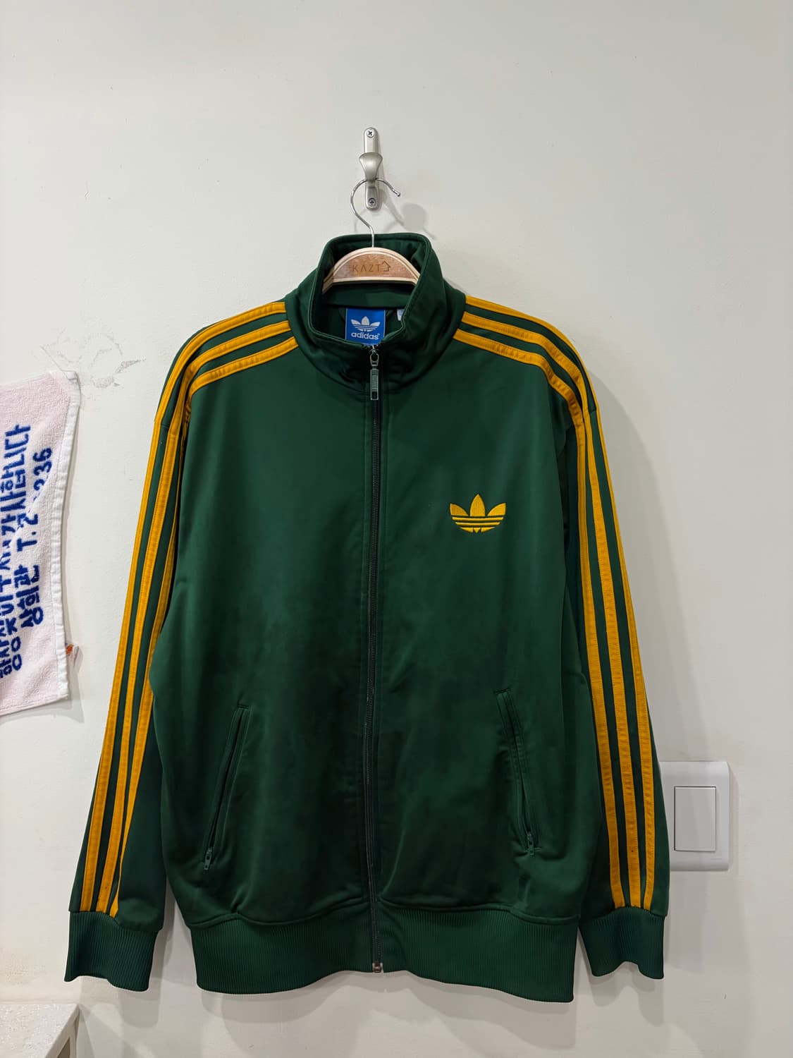 321. 아디다스 그린옐로우 희귀져지 상품이미지1