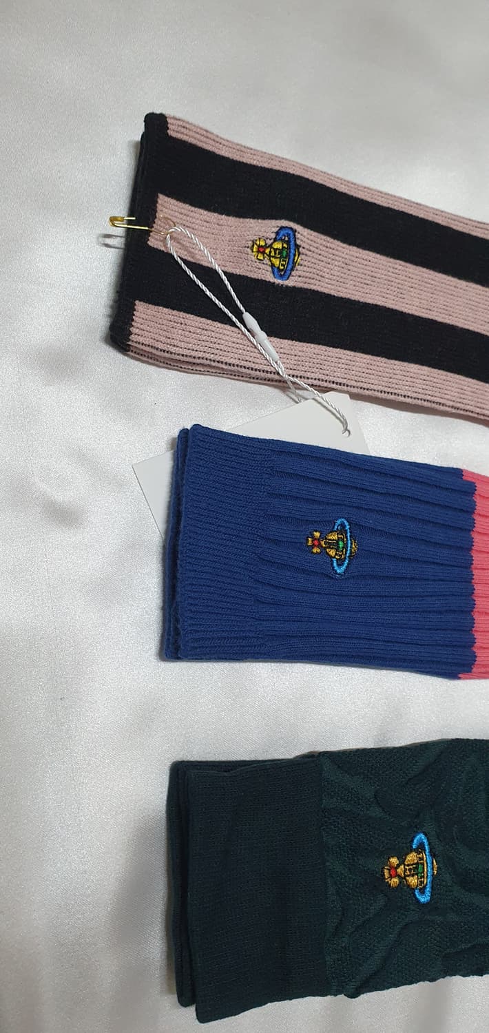 블루 연핑크 다크그린 블랙 레이스 스트라이프 비비안웨스트우드 양말 상품이미지4