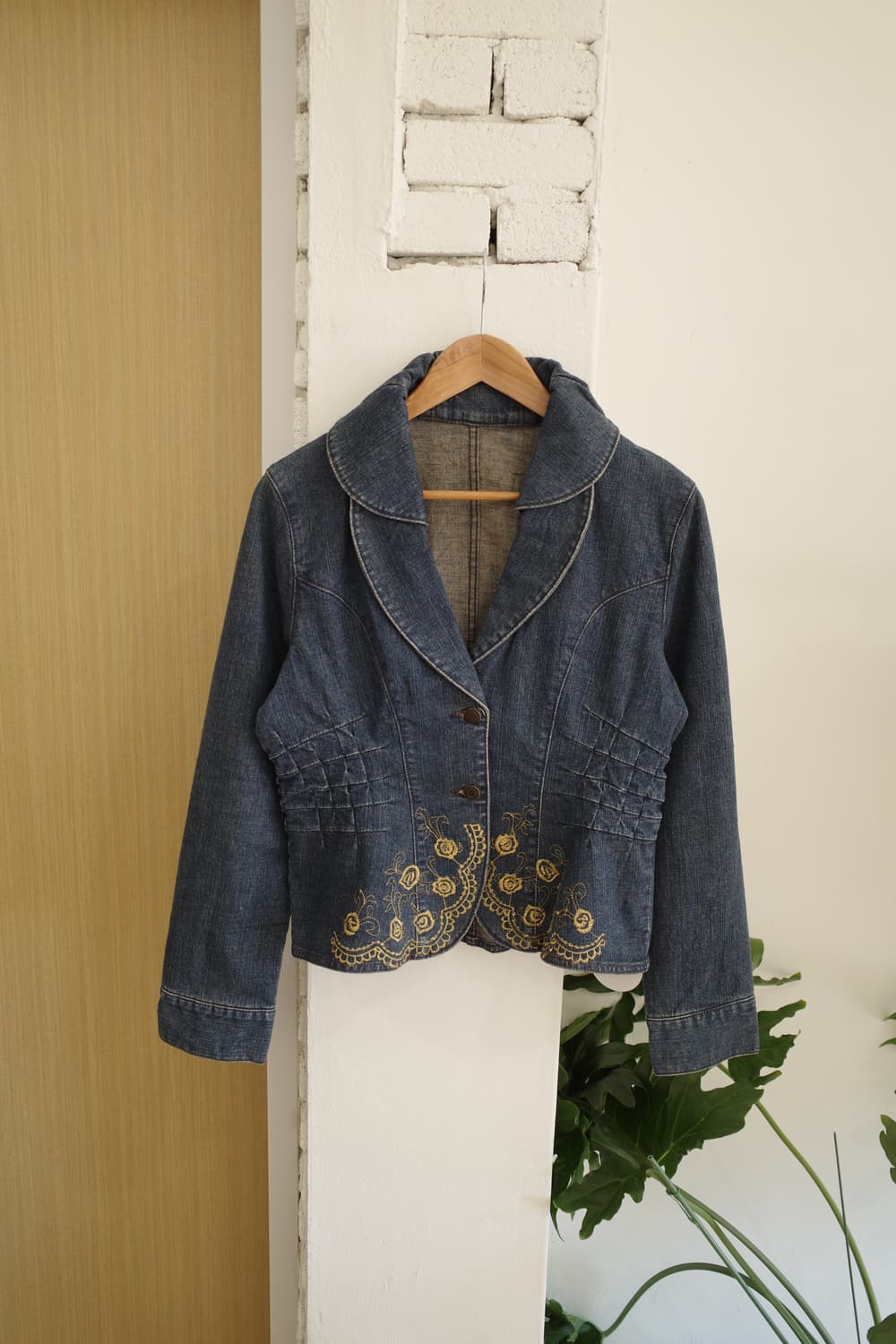 빈티지 자수 데님 자켓 상품이미지1