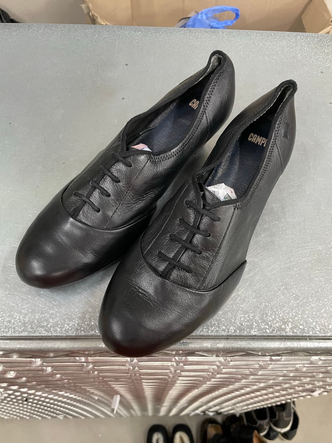 캠퍼 레더 펌프스 블랙 39 상품이미지2