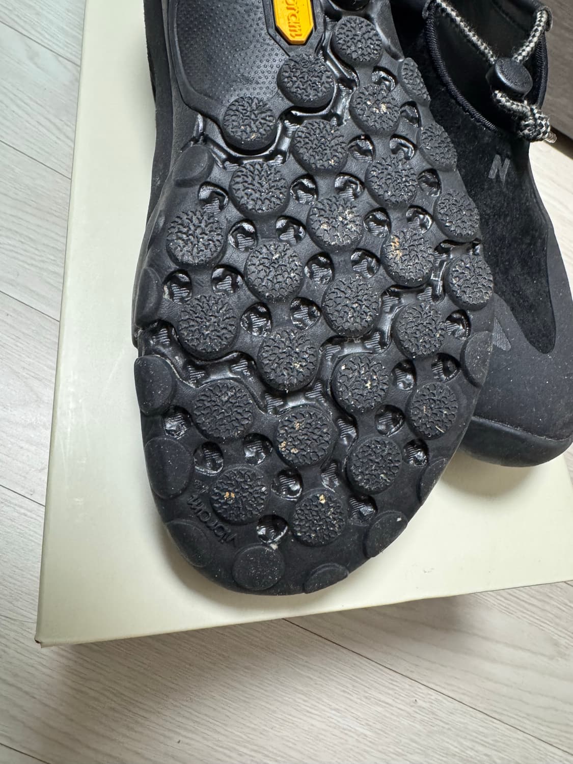 [풀박스급 컨디션] 뉴발란스X도쿄디자인 스튜디오 TDS MT10TDS  상품이미지4