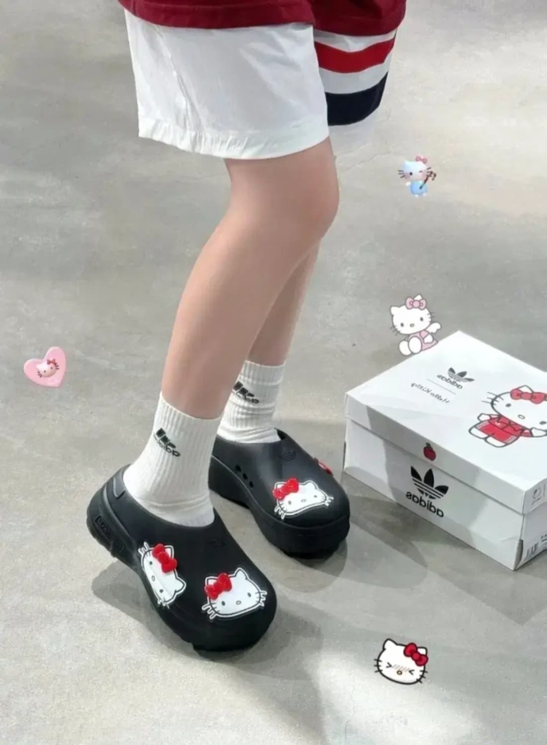 헬로키티 아디다스 아디폼 225 상품이미지1