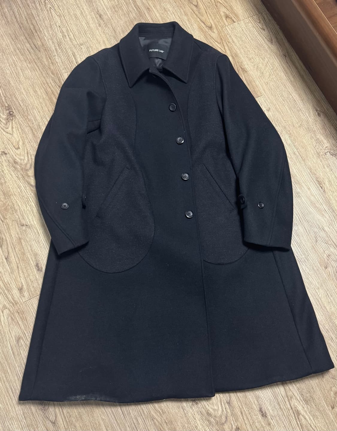 퓨쳐랩 코트 상품이미지1